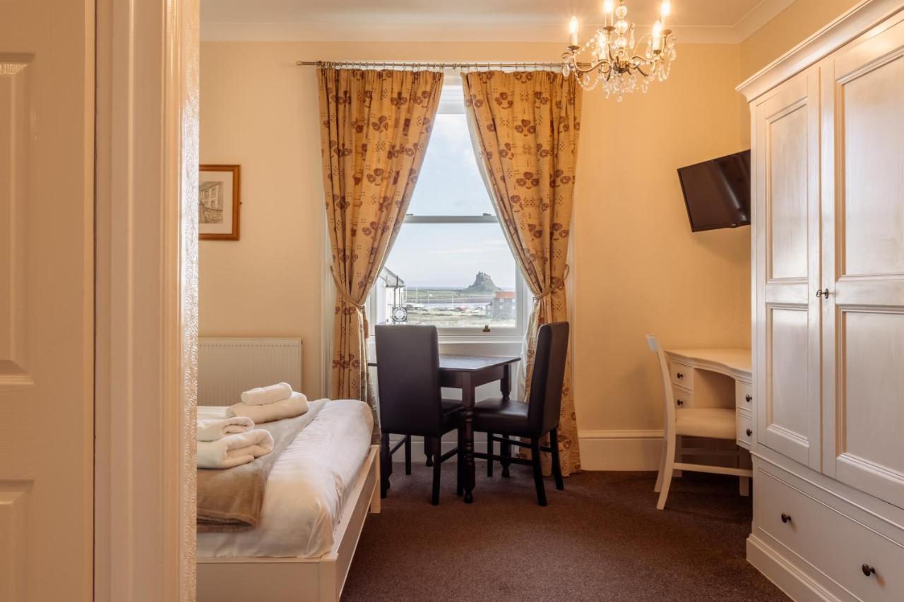 Manor House Hotel Holy Island Berwick Upon Tweed Eksteriør billede