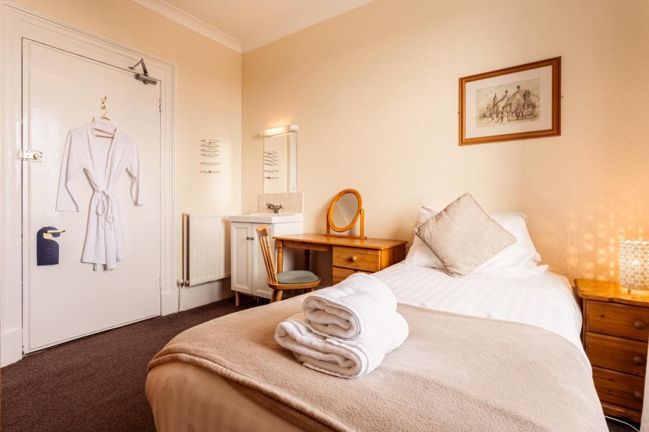 Manor House Hotel Holy Island Berwick Upon Tweed Eksteriør billede
