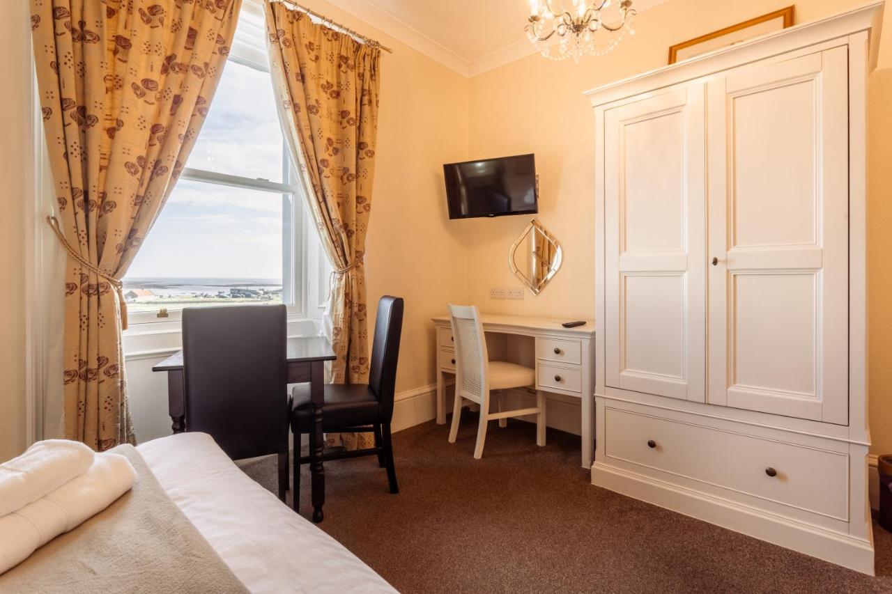 Manor House Hotel Holy Island Berwick Upon Tweed Eksteriør billede
